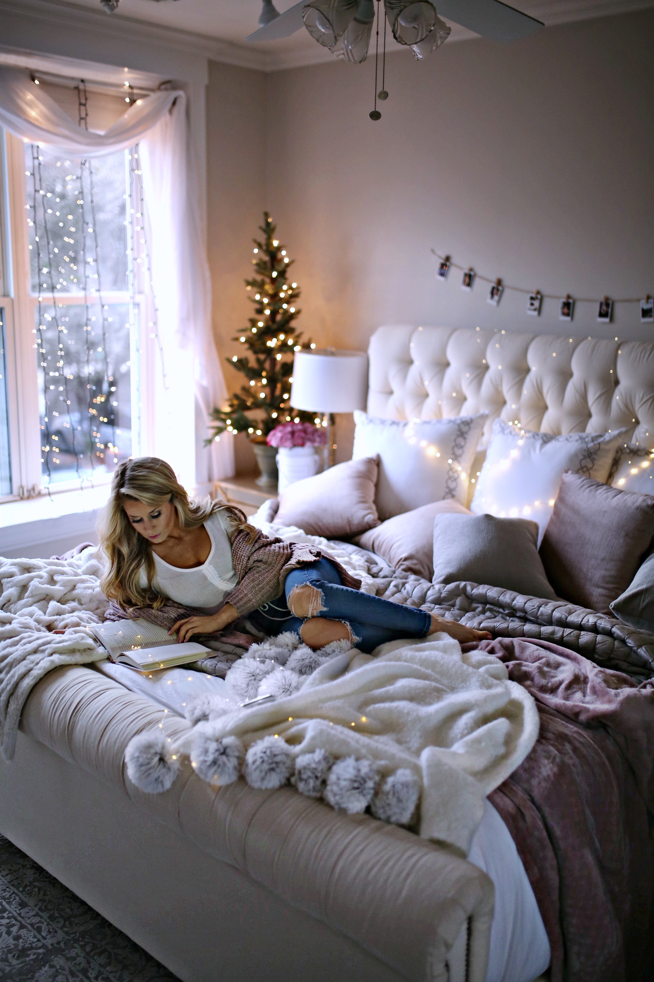 7 Holiday Decor Ideas for Your Bedroom - Welcome to Olivia Rink